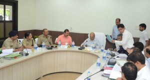 मुख्यमंत्री की घोषणाओं को हर हाल में 2016 के अन्त तक पूरा किया जाये: मुख्य सचिव