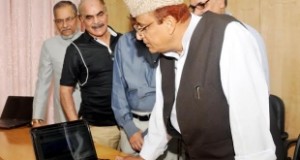 आजम ने लांच की सुन्नी वक्फ बोर्ड की वेबसाइट