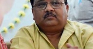 यू.एन. से पहले अखिलेश से समझ ले—– पाठक