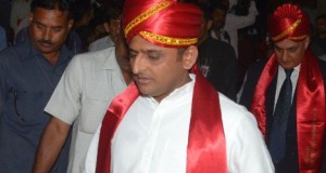 अखिलेश की चुटकी, बोले- मैं ‘बुआजी’ से नहीं डरता