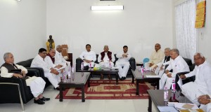 मुलायम सिंह यादव के 76वें जन्म दिवस को समारोहपूर्वक मनाने का निर्णय