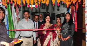 प्रदर्शनियों के आयोजन से हस्तकला व्यवसाय से जुड़े हुए  लोगों को प्रोत्साहन मिलता है: श्रीमती सुरभि रंजन
