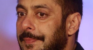 हिट एंड रन केस: हाईकोर्ट से बरी होने के बाद सलमान पिछले दरवाजे से पहुंचे घर