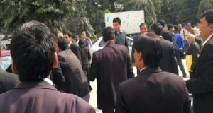 कन्हैया की पेशी : जेएनयू के छात्रों और पत्रकारों पर कोर्ट में हमला