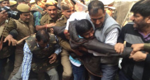 कन्हैया पर हमला, SC ने रोकी सुनवाई, 2 मार्च तक जेल भेजा