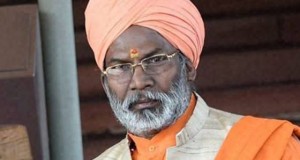 पाकिस्तान के जयकारे लगाने वालों को, गोली मारो गद्दारों को