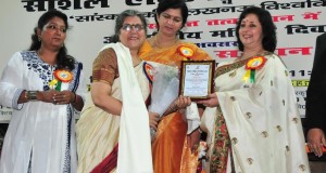 महिलाओं को सुरक्षा एवं सम्मान प्रदान करने हेतु सरकार द्वारा अनेक  योजनाओं का  क्रियान्वयन:  अध्यक्ष, आकांक्षा समिति