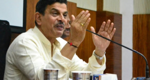 हम सरकार को ‘संकेत’ देते हैं, कोई रिमोट कंट्रोल नहीं रखते: आरएसएस