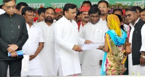 मुख्यमंत्री नेकौशाम्बी में 1 अरब 72 करोड़ रु0 से अधिक की  40 विकास परियोजनाओं का लोकार्पण एवं शिलान्यास किया