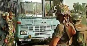 सीआरपीएफ काफिले पर आतंकी हमला, 8 जवान शहीद 2 आतंकी भी ढेर
