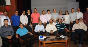 50 से अधिक  वरिष्ठ आई0ए0एस0 अधिकारियों  ने किया रक्तदान