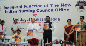 सरकार नर्सों   को सुलभ और सस्ती गुणवत्ता प्रशिक्षण प्रदान करने के लिए प्रतिबद्ध- श्री जे पी नड्डा
