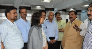 मुख्य सचिव से भारतीय वन सेवा के वरिष्ठ अधिकारियों के  प्रतिनिधि मण्डल ने भेंट कर प्रोन्नति प्रदान किये जाने हेतु व्यक्त किया आभार