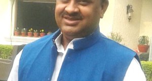सरकार बाढ़ पर राहत कार्य करने के बजाय सिर्फ कागजों पर खानापूर्ति कर रही: अनिल दुबे