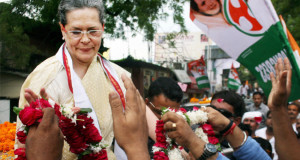 काशी में बिगड़ी सोनिया की तबीयत, रोड शो बीच में छोड़ दिल्ली वापस