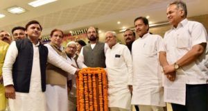 शहरों में ट्रैफिक की व्यवस्था बेहतर किए जाने की जरूरत: मुख्यमंत्री