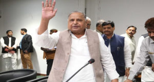 मुलायम का बड़ा ऐलान: सपा नहीं करेगी कोई गठबंधन अकेले अपने दम पर लड़ेगी चुनाव