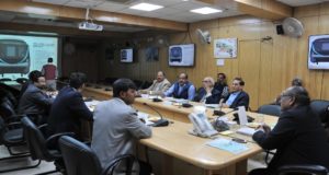 नोएडा मेट्रो दिसम्बर, 2017 में आम जनता को नोएडा से ग्रेटर नोएडा तक 30 किलोमीटर की सुगम यातायात हेतु उपलब्ध होगी: मुख्य सचिव