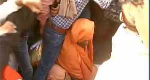 योगी के जनता दरबार में मची भगदड़