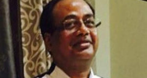 वाणिज्य कर के एडिश्नल कमिश्नर कानपुर केशवलाल के घर से आयकर विभाग को दस करोड़ रुपए कैश मिले