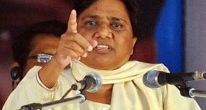 योगी आरएसएस का एजेंडा लागू कर रहे हैं: मायावती