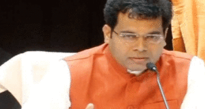 योगी कैबिनेट  का तोहफा ,गरीब उद्योग नीति बनेगी ताकि राज्य के युवाओं को बाहर जाकर नौकरी ना करनी पड़े