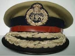 U P में  67 आईपीएस अफसरों के तबादले , कई जिलों के पुलिस कप्तान बदले