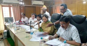 आम लोगों को पारदर्शी एवं भ्रष्टाचार मुक्त व्यवस्था के साथ-साथ त्वरित विभागीय सेवाएं भी उपलब्ध कराई जाएं: नंदी