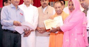 प्रधानमंत्री आवास योजना  से राज्य सरकार प्रदेश के 24 लाख आवासहीन परिवारों को वर्ष 2019 तक घर उपलब्ध कराएगी: मुख्यमंत्री