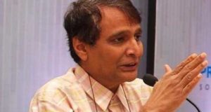 सुरेश प्रभु ने ली हादसों की नैतिक जिम्मेदारी, बोले- PM ने अभी रुकने को कहा