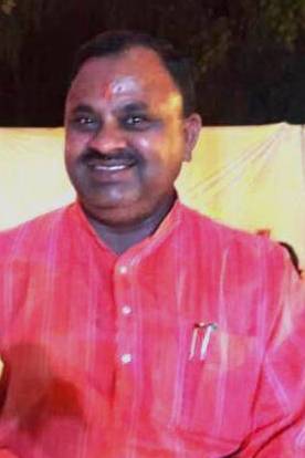 भाजपा सरकार पेट्रोल, डीजल के दामों में  वृद्वि कर तेल कम्पनियों को फायदा पहुंचा  रही है—अनिल दुबे