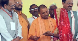 मुख्यमंत्री ने अर्द्धकुम्भ-2019 की तैयारियों के लिए इलाहाबाद में  510 करोड़ रु0 की 34 परियोजनाओं का शिलान्यास किया