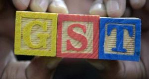 GST कंपोजीशन स्‍कीम में 1% टैक्‍स लगाने की सिफारिश,AC रेस्टोरेंट में खाना हो सकता है सस्ता