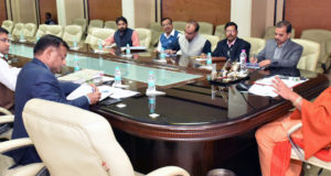 सोशल मीडिया के माध्यम से शासन की योजनाओं के प्रचार-प्रसार की रणनीति अपनाई जाए—-मुख्यमंत्री योगी