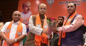 फिर गुजरात के मुख्यमंत्री बनेंगे विजय रुपाणी, नितिन पटेल उपमुख्यमंत्री