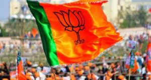 बीजेपी ने गोरखपुर से उपेंद्र शुक्ला और फूलपुर में कौशलेंद्र सिंह पटेल को  उतारा मैदान में