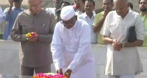 अन्ना हजारे ने शुरू किया अनशन, कहा- 42 चिट्ठियों का सरकार ने नहीं दिया जवाब