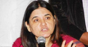 मेनका गांधी और बीजेपी सांसद ने दुष्कर्म के मामले में फांसी की सजा देने की वकालत की