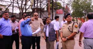 कुंभ पर्व के सफल आयोजन हेतु  निर्माण कार्यों को यथाशीघ्र पूर्ण  करायें : राजीव कुमार