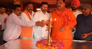 उत्तराखण्ड राज्य के विकास मे मातृ शक्ति का विशेष योगदान है—-मंत्री प्रकाश पंत