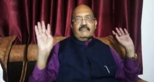 अमर सिंह के तीखे बोल ,अखिलेश  चाहते थे कि बाप, चाचा और अंकल उनके पैर चाटें