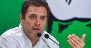 उ0प्र0 सरकार सिर्फ गन्ना मिल मालिकों की मदद कर रही है,अब तक किसानों को कुछ नहीं मिला —राहुल गांधी