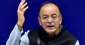 पेट्रोल-डीजल पर नहीं घटाएंगे उत्पाद शुल्क, जनता ईमानदारी से चुकाए कर – अरुण जेटली