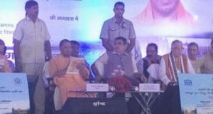 मुख्यमंत्री योगी का कानपुर में  एेलान, 15 दिसंबर तक गंगा में गिरने वाले नाले बंद हो जाएंगे