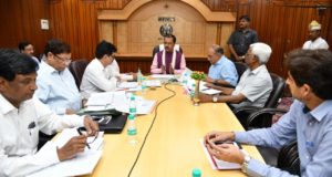 लोक निर्माण विभाग की भूमि से भू-माफियाओं का कब्जा हटाने की कार्यवाही शीघ्र की जाय— केशव प्रसाद मौर्य