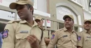 भीमा कोरेगांव हिंसा : पुलिस ने देशभर में की छापेमारी, पांच लोग गिरफ्तार