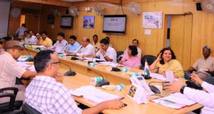 समस्त आंगनबाड़ी केन्द्रों में प्रत्येक माह के  प्रथम बुधवार को ग्राम सुपोषण स्वास्थ्य मेला आयोजित कराये जाये: मुख्य सचिव
