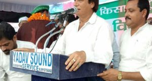 राजबब्बर ने किसान महापंचायत  में कहा,  किसानों की मांगों के लिये निर्णायक लड़ाई लड़ूंगा