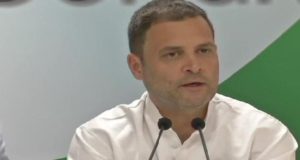 राफेल डील में कांग्रेस अध्यक्ष राहुल गांधी ने कहा कि प्रधानमंत्री नरेंद्र मोदी को इस्तीफ़ा दे देना चाहिए