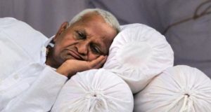 लोकपाल मुद्दा: अन्ना हजारे ने 30 जनवरी से भूख हड़ताल की दी धमकी